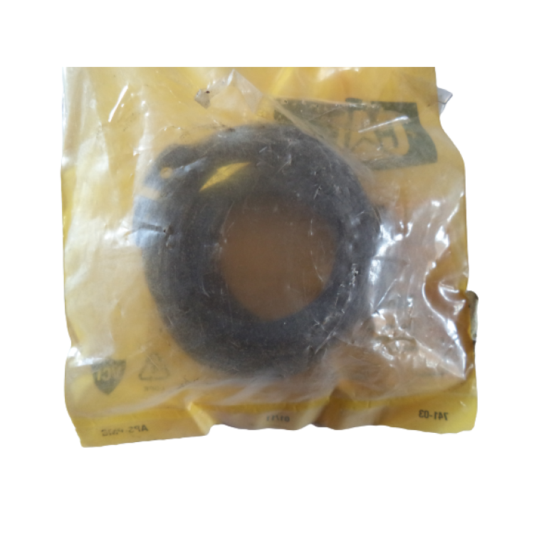 BRAND NEW RING 6V-3213