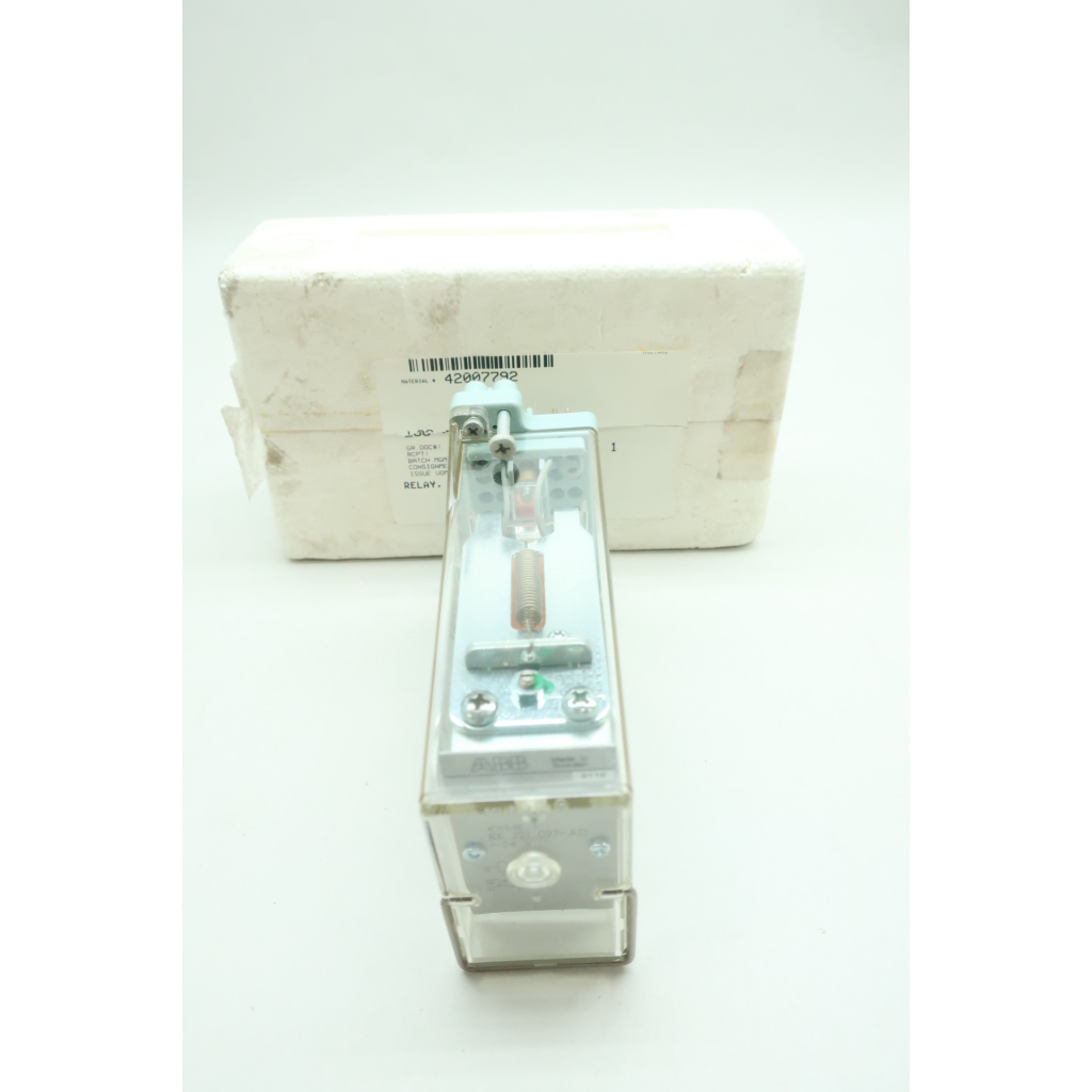 Abb RXME 1 RK 221 027-AD Plug-in Relay 24v