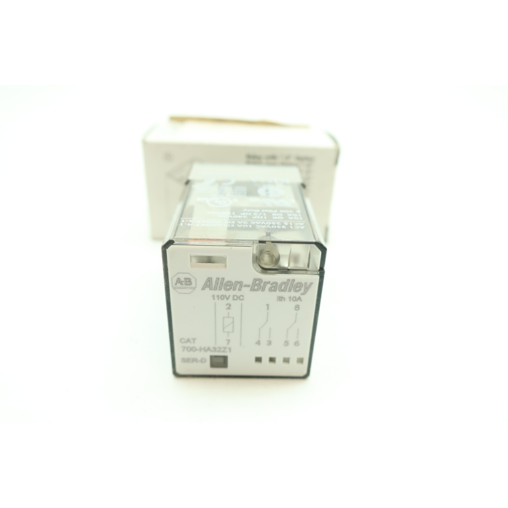 Allen Bradley 700-HA32Z1 Plug-in Relay Ser D 110v-dc