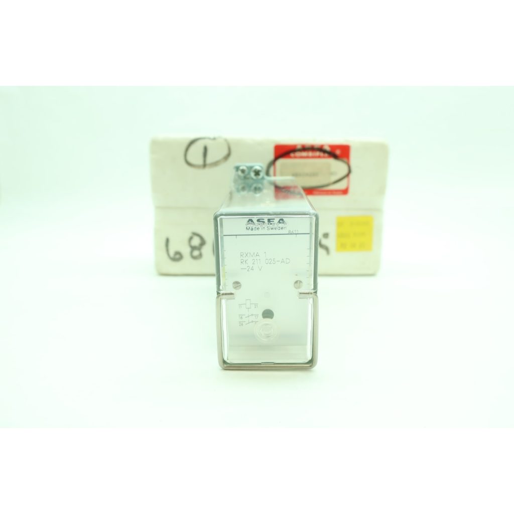 Asea RXMA 1 RK 211 025-AD Combiflex Relay 24v-dc