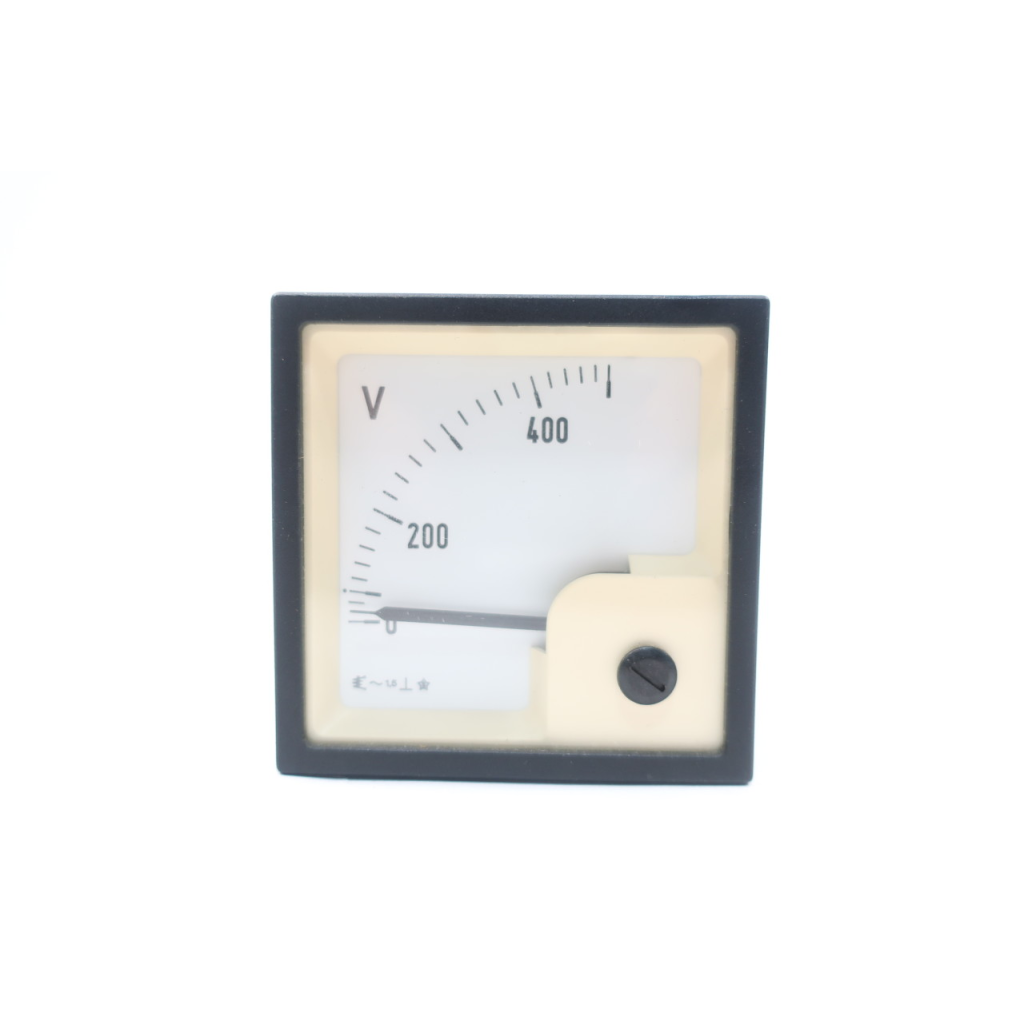 B28 0-500volts Voltage Meter