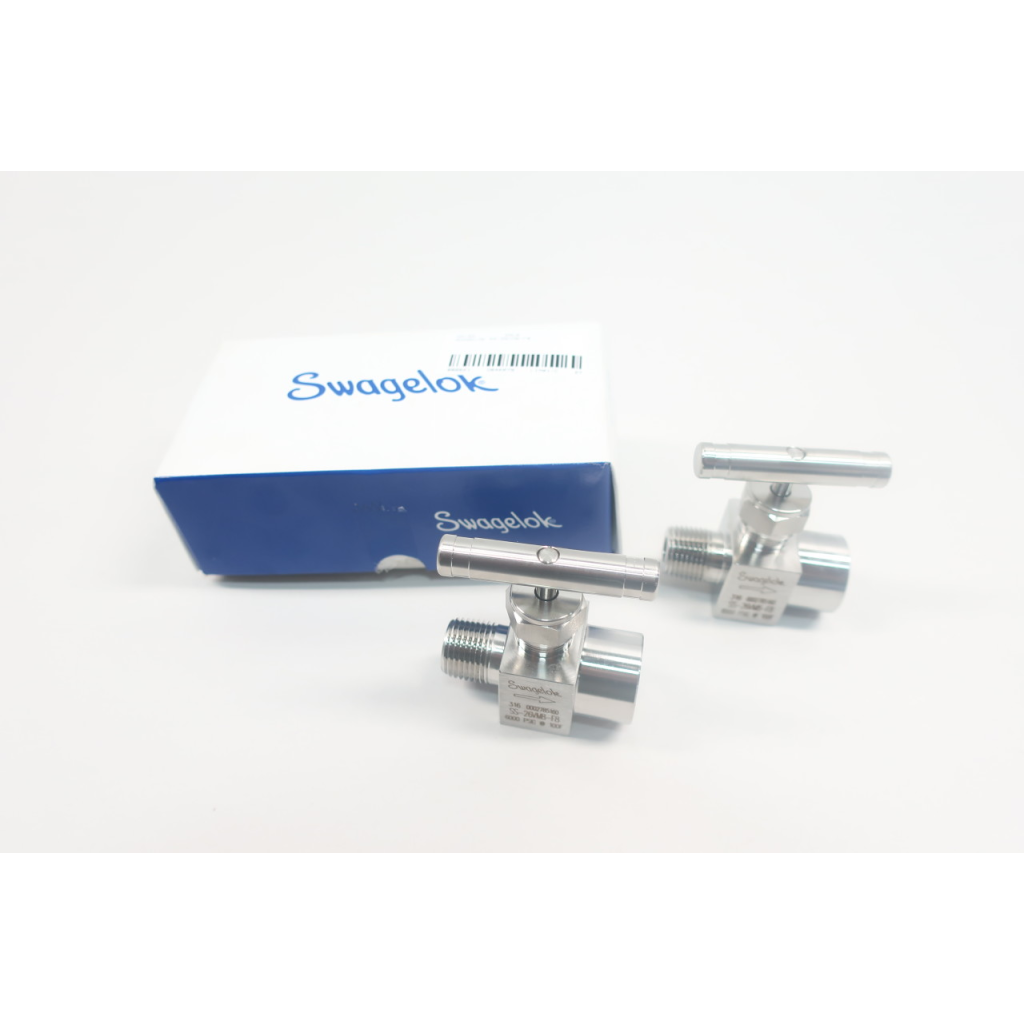 Box Of 2 Swagelok SS-26VM8-F8 Manual Stainless Needle Valve 6000psi 1/2in Npt