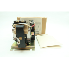 Ccl Canadian Controllers Limited 4UD002 Type Pm Relay 600v-ac