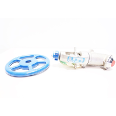 Conval 13G5J-F228H-04-2 Globe Valve Manual 3045 Stainless Butt Weld 2-1/2in