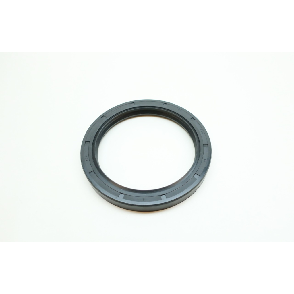Cr Chicago Rawhide CR 120X155X16 HMSA7 R Oil Seal 120mm 155mm 16mm