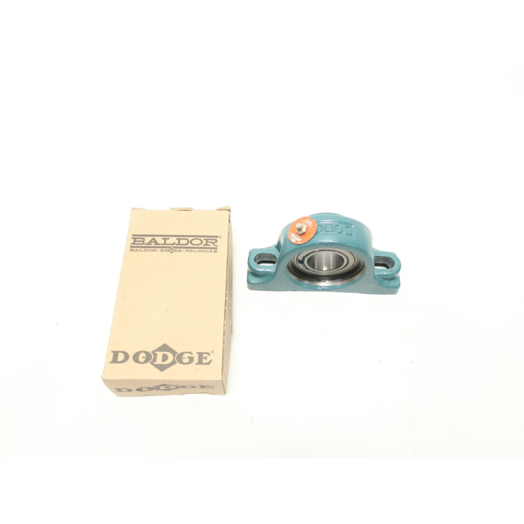 Dodge P2B-UN2-108 Pillow Block Bearing 1-1/2in