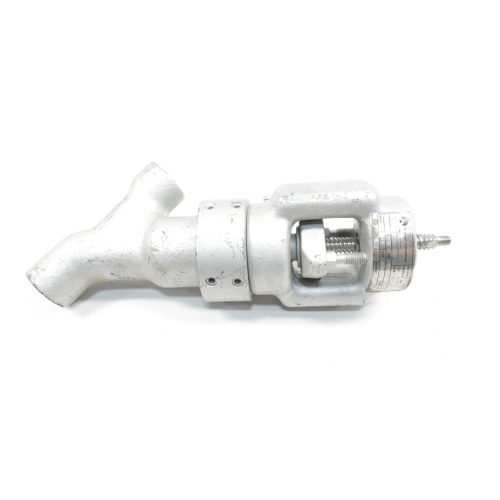 Edward Valve 36224 PT Socket Weld 1/2in Globe Valve 1690 Edward Valve 36224 PT Socket Weld 1/2in Globe Valve 1690