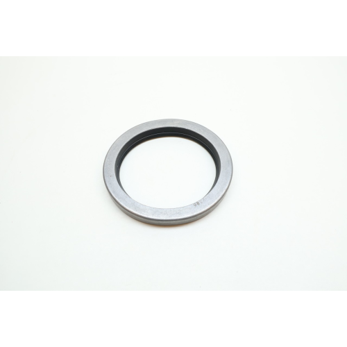 Garlock 21086-2366 Mill-right Oil Seal 3-1/2in Shaft 4-1/2in 1/2in