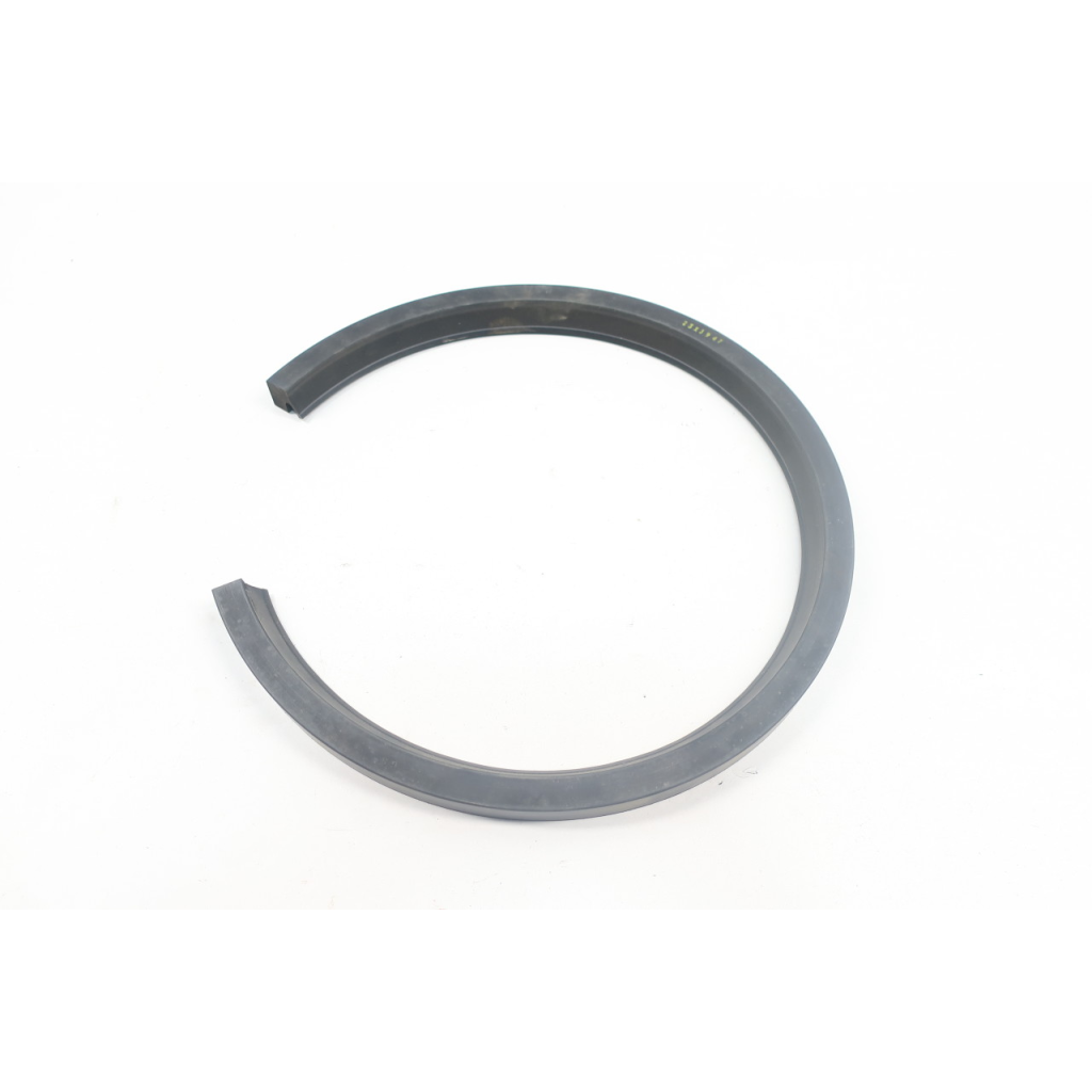 Garlock 23X3947 Klozure Split Seal 8-3/4in 10-1/4in 3/4in