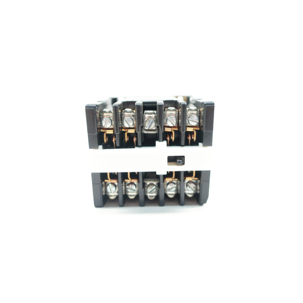 General Electric Ge CR120A02222AA Industrial Relay 120v-ac Ser A