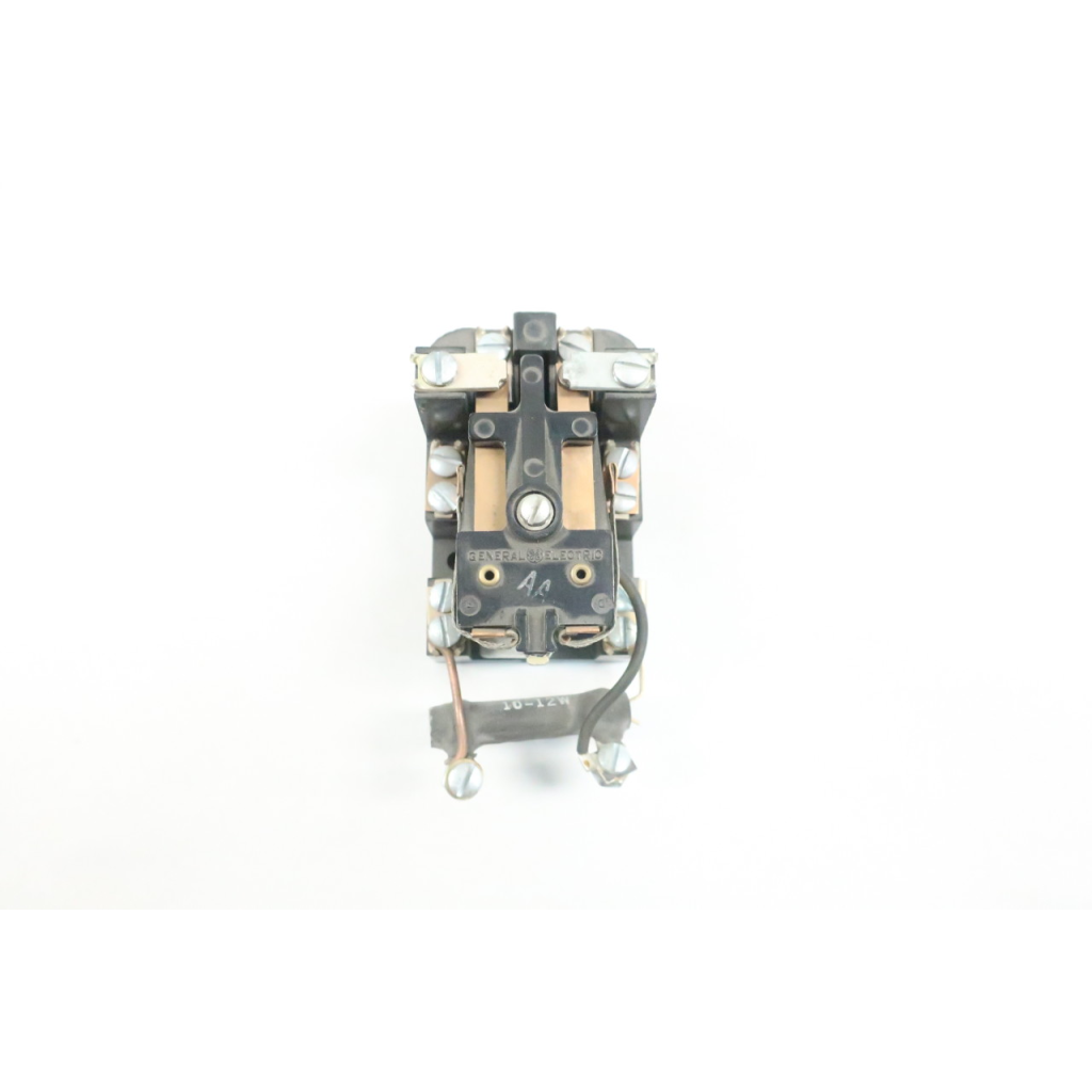 General Electric Ge CR2790E100CH141 Control Relay
