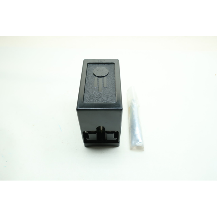 General Electric Ge 12HGA11J70 Auxillary Relay Type Hga 115v-ac