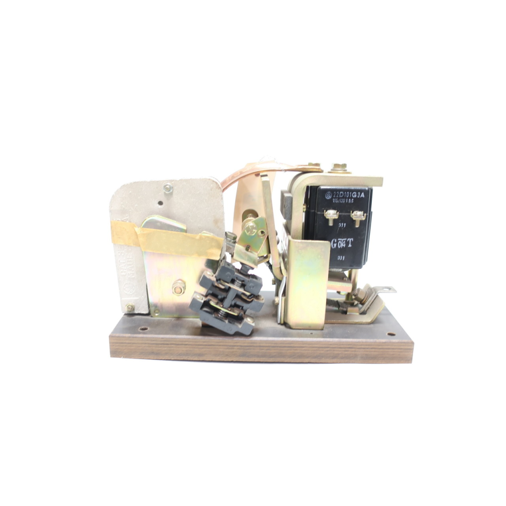 General Electric Ge IC2800Y101A3B 115-120v-dc 600v-dc 150a Amp Dc Contactor