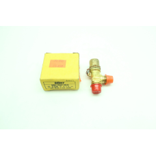 Henry 526 Brass Relief Valve 450psi 3/8in Flare X 3/8in Npt