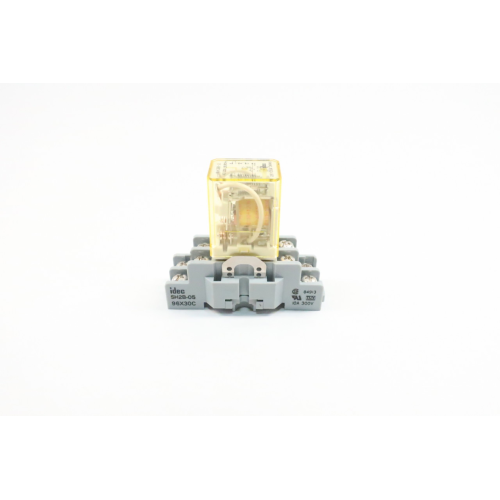 Idec 4H2B-U 120v-ac Relay W/ Sh2b-05 Base