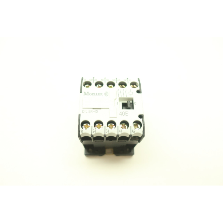 MOELLER DILER-40