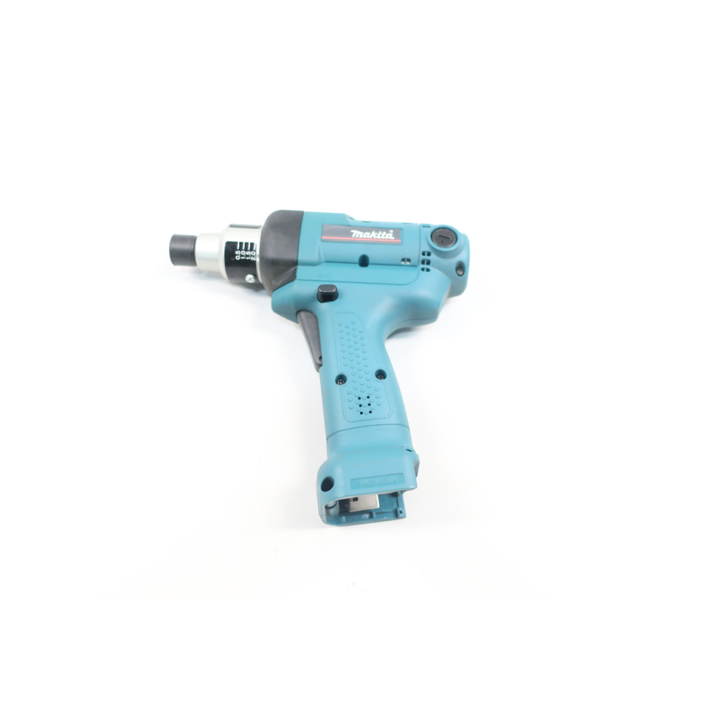Makita BFT020F Cordless Drill 9.6v-dc 1/4in 540rpm