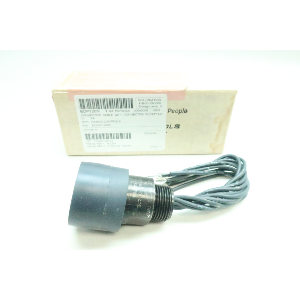 Namco EC210-19000 Connector Receptacle 9-pin Male 600v-ac