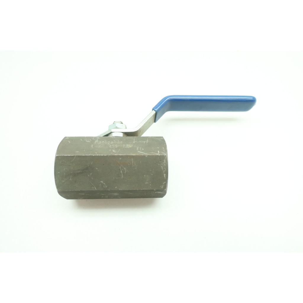 Nibco T570CSR66 Manual Ball Valve 1-1/4in Npt