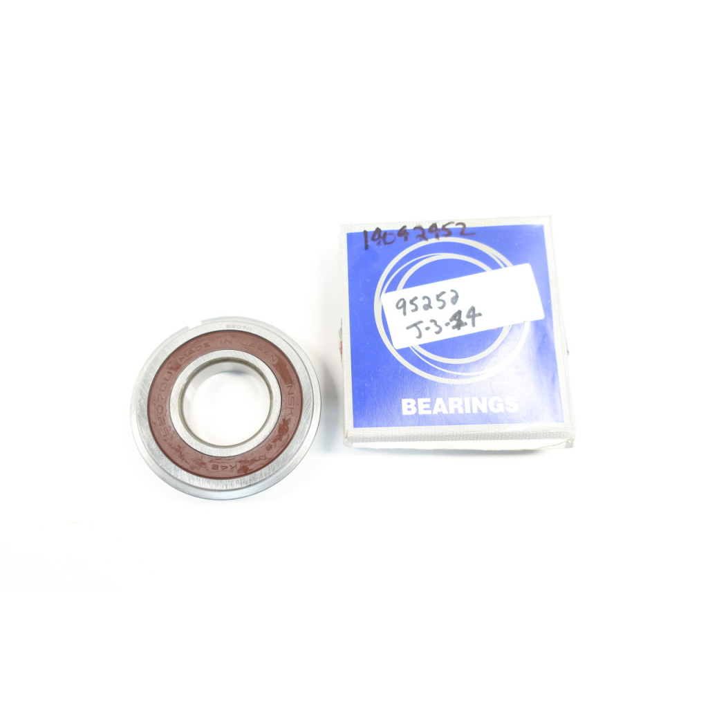 Nsk 6207DDUNR Roller Bearing 1-3/8in 3in 3/4in