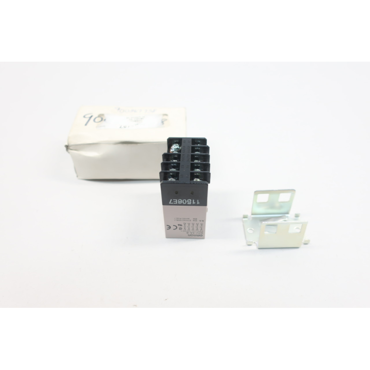 Omron G7J-4A-B-W1 Power Relay 100/120v-ac