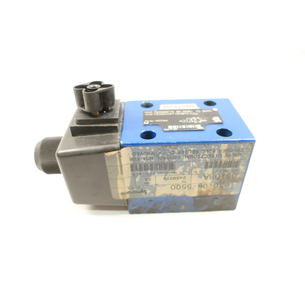 REXROTH 4WE10D33/CW110N9K4