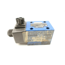 REXROTH 4WE10D33/CW110N9K4