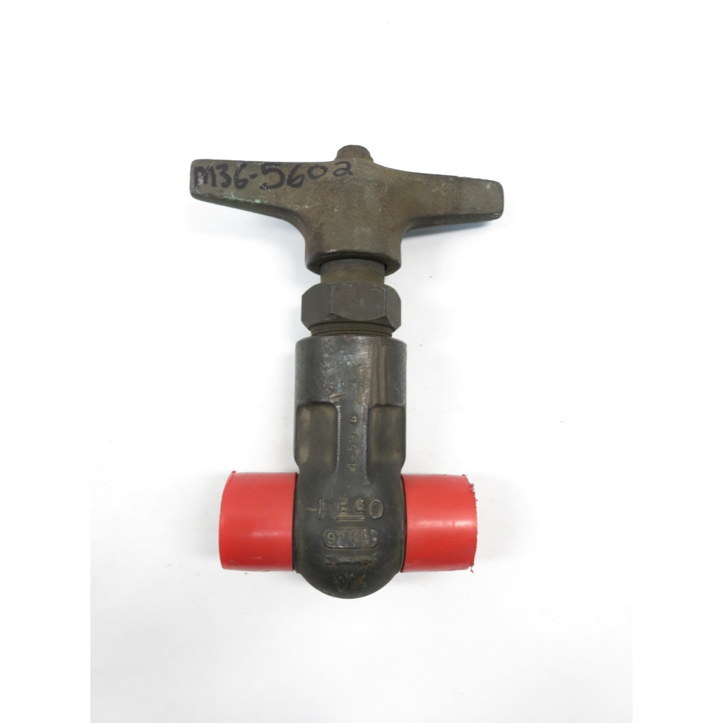 Rego 9211L Iron Threaded Globe Valve 1in Npt