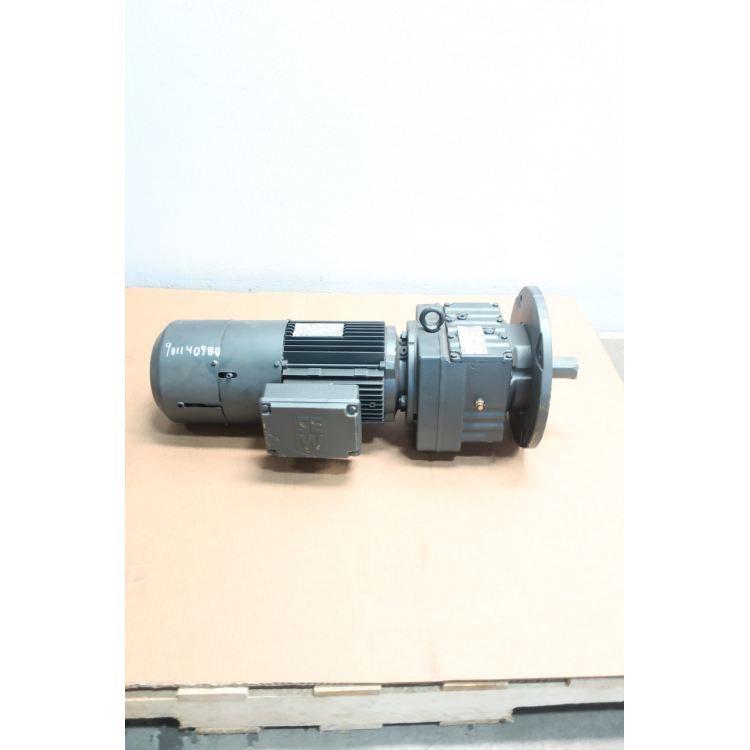 SEW EURODRIVE RF77 DV100M4/BMG/HF/ES1A