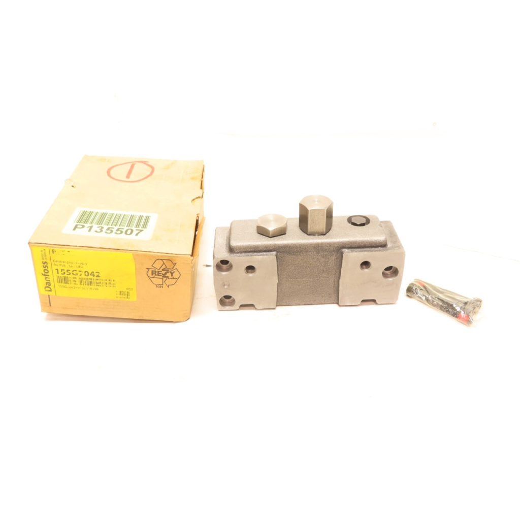 Sauer-danfoss 155G7042 Pvt 120 Tank Module Valve Cover