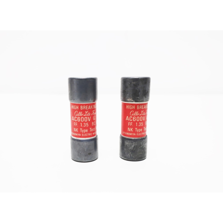 Set Of 2 Utsunomiya JG1 Cello-lite 15a Amp 600v-ac Cartridge Fuse