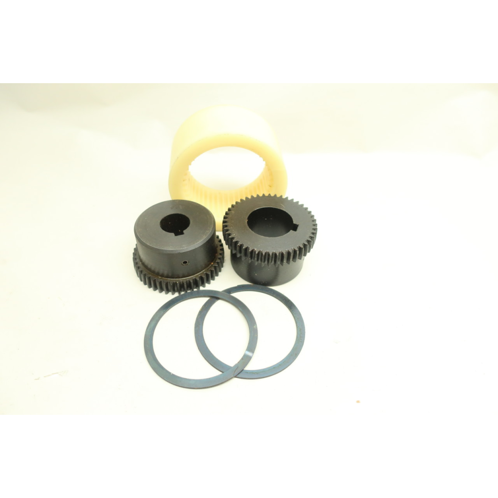 Sier Bath Nyflex Coupling 7/8in To 1-3//8in