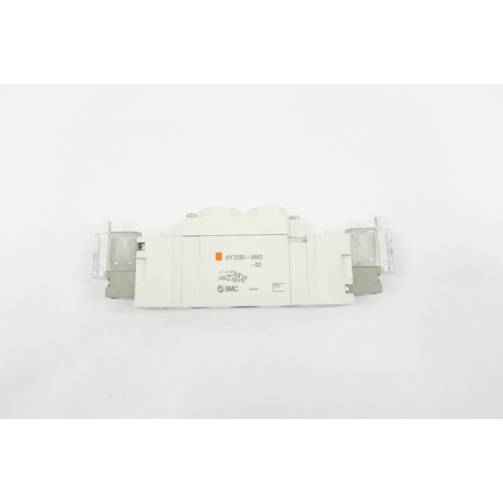Smc SY7220-5M0-02 24v-dc 1/4in Npt Solenoid Valve