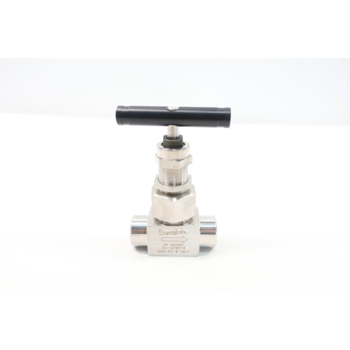 Swagelok SS-12NRF8 Manual Stainless Needle Valve 6000psi 1/2in Npt