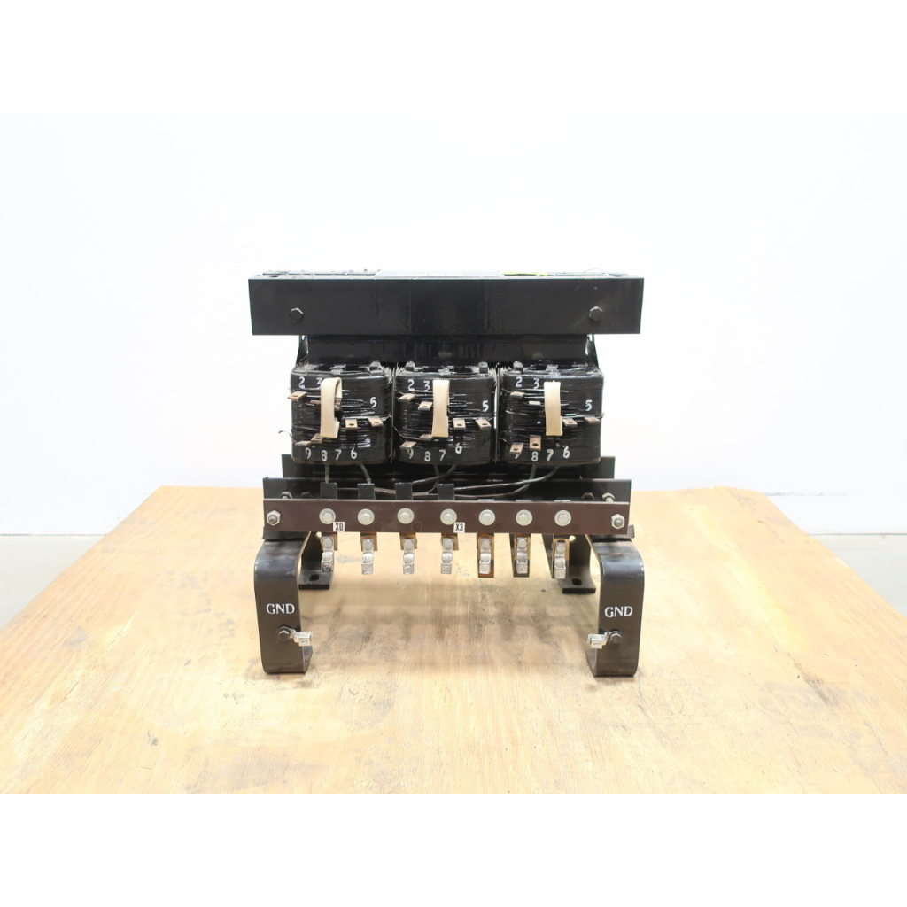 Teledyne 15033.0 Crittenden 3ph 15kva 480v-ac 208/120v-ac Voltage Transformer