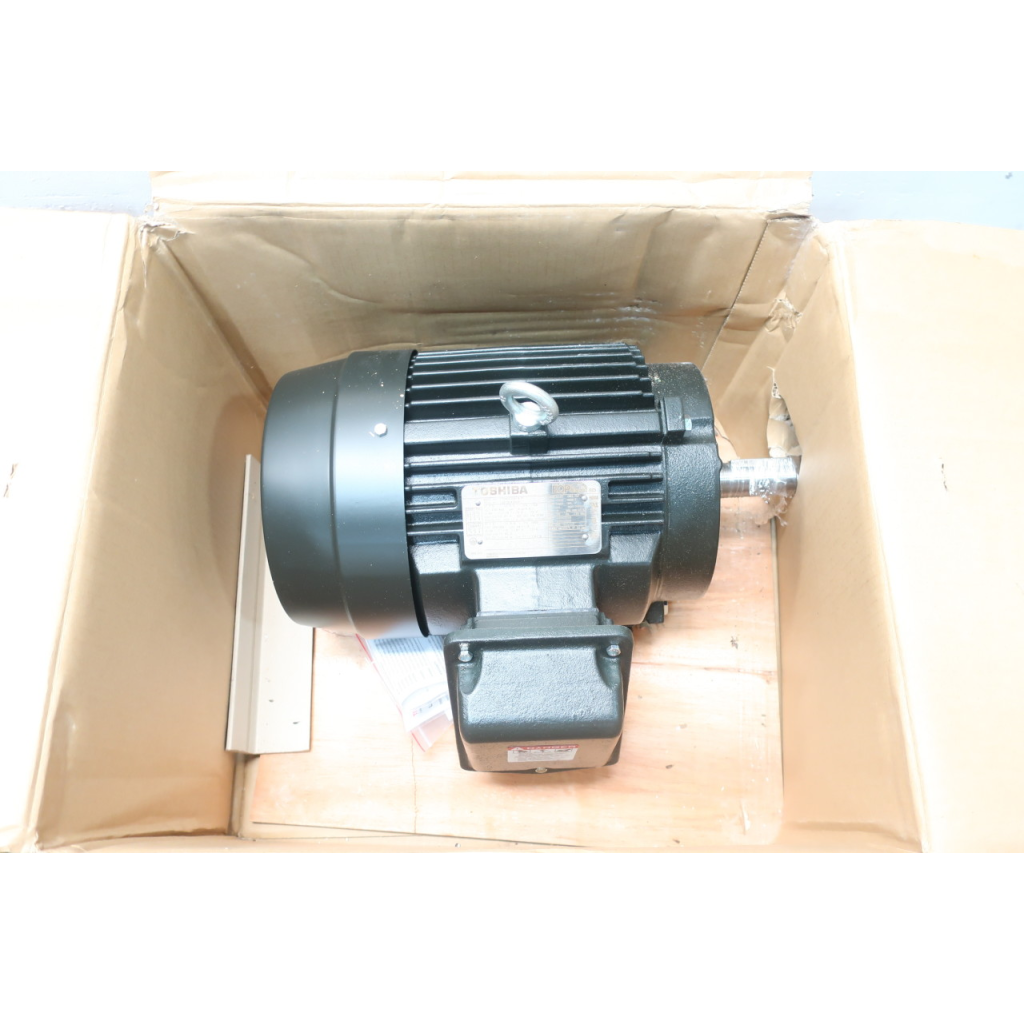 Toshiba Y754SDSR41A-P Motor 213t 3ph 7-1/2hp 1760rpm 230/460v-ac