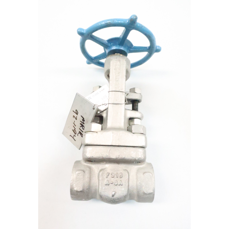 Velan W03-2074B-13MS Manual 600 Stainless Socket Weld 1/2in Globe Valve