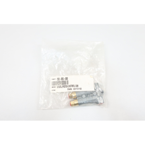 Vogel 352-055-000 Piston Distributor