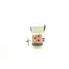 Westinghouse OT1E 450D818G12 Rear Connect Contact Block