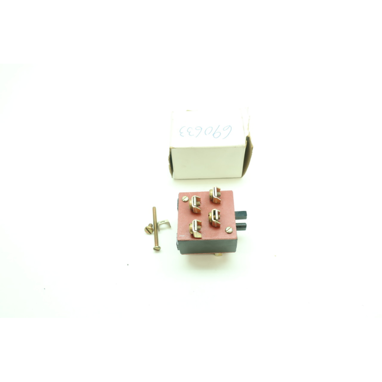 Westinghouse OT1E 450D818G12 Rear Connect Contact Block