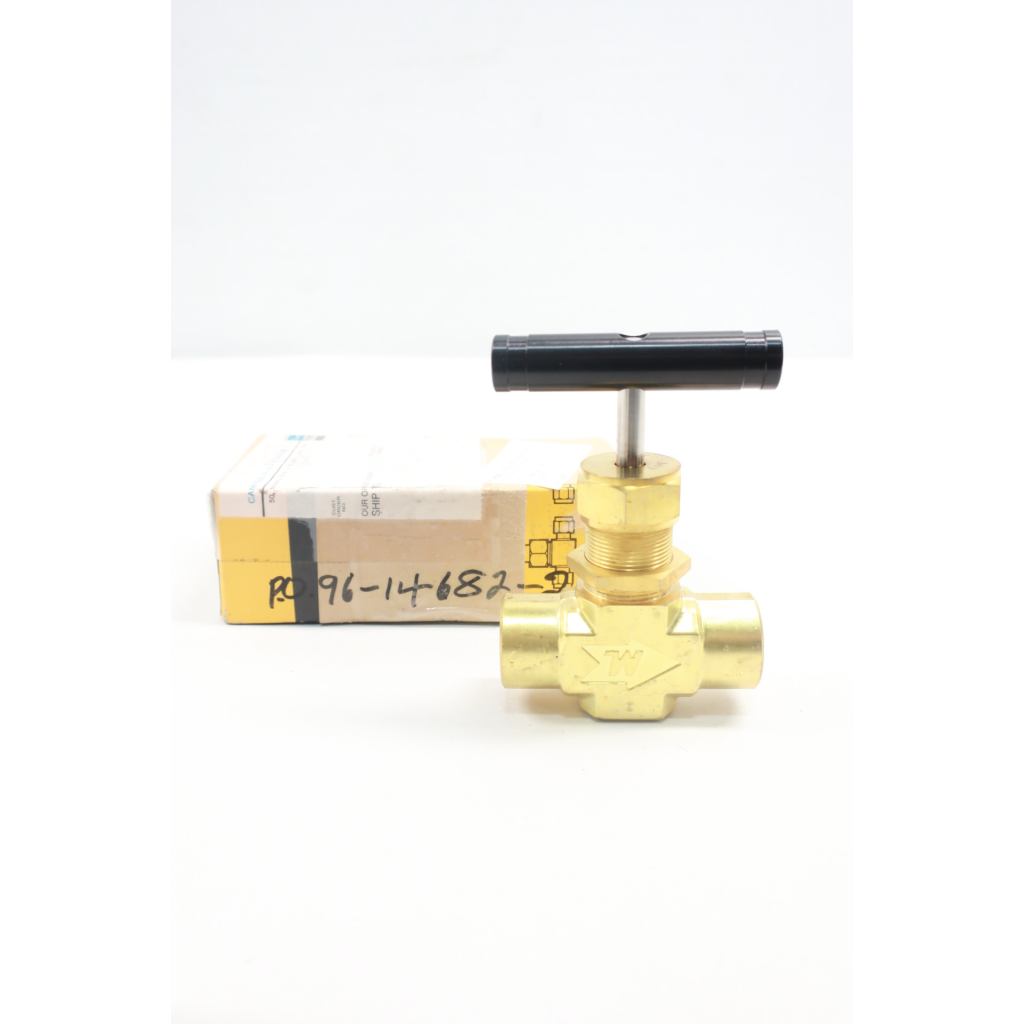 Whitey B-18VF8 Manual Brass Needle Valve 1/2in Npt