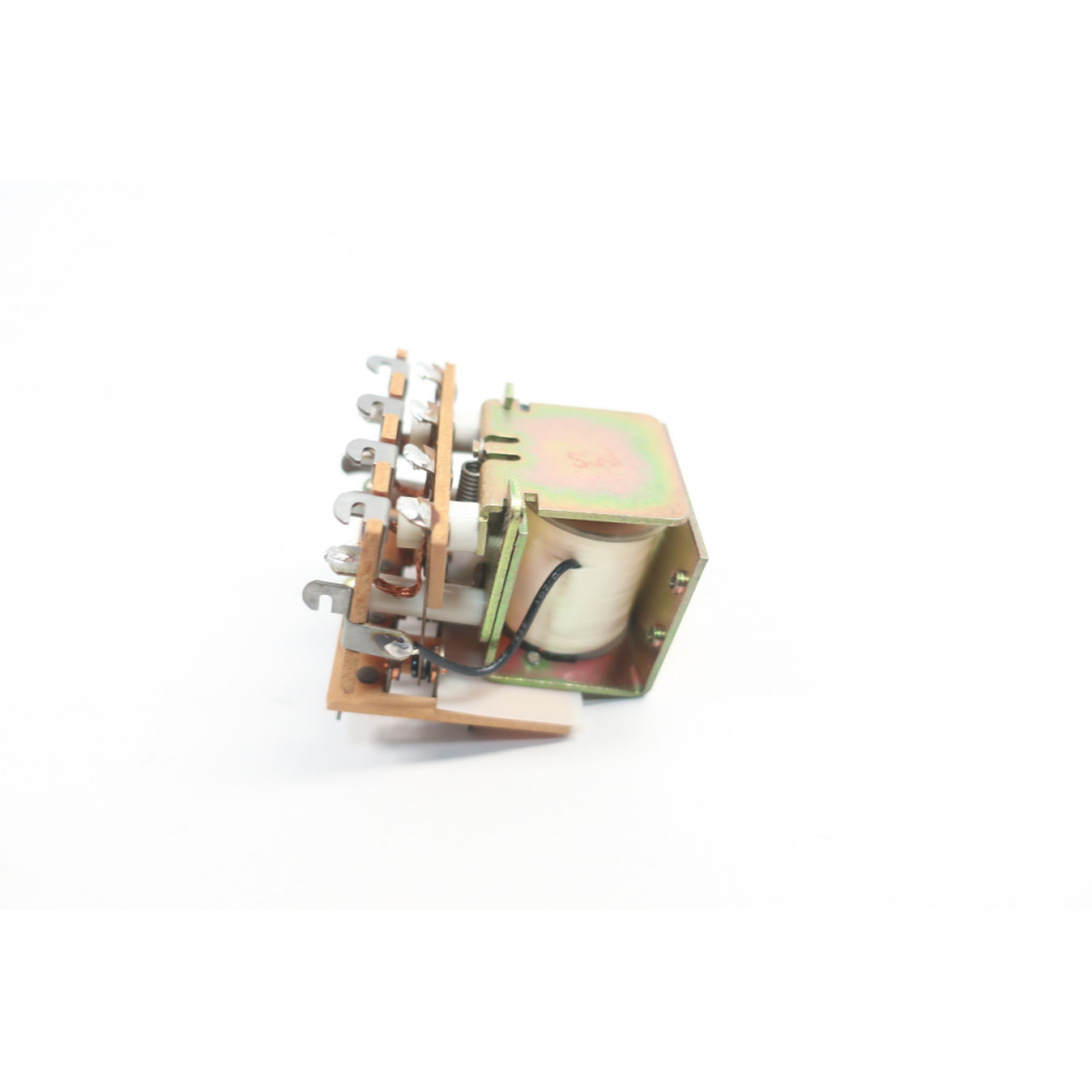 630-D42 Electromagnetic Relay 24v-dc